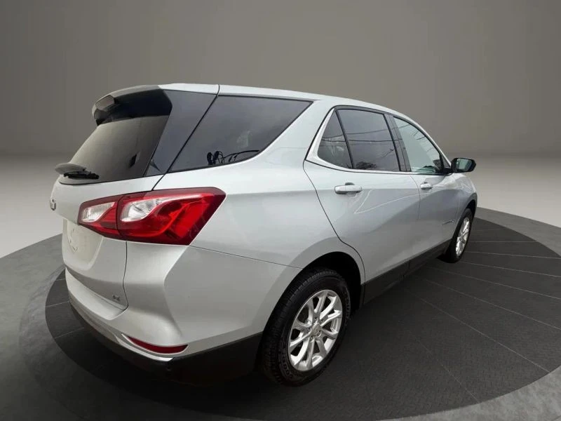 2020 Chevrolet Equinox - Image 5 of 12