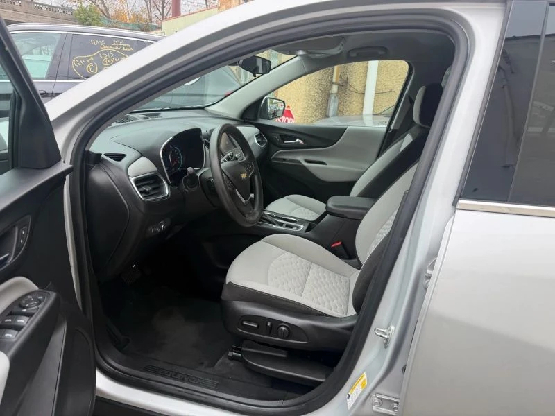 2020 Chevrolet Equinox - Image 10 of 12