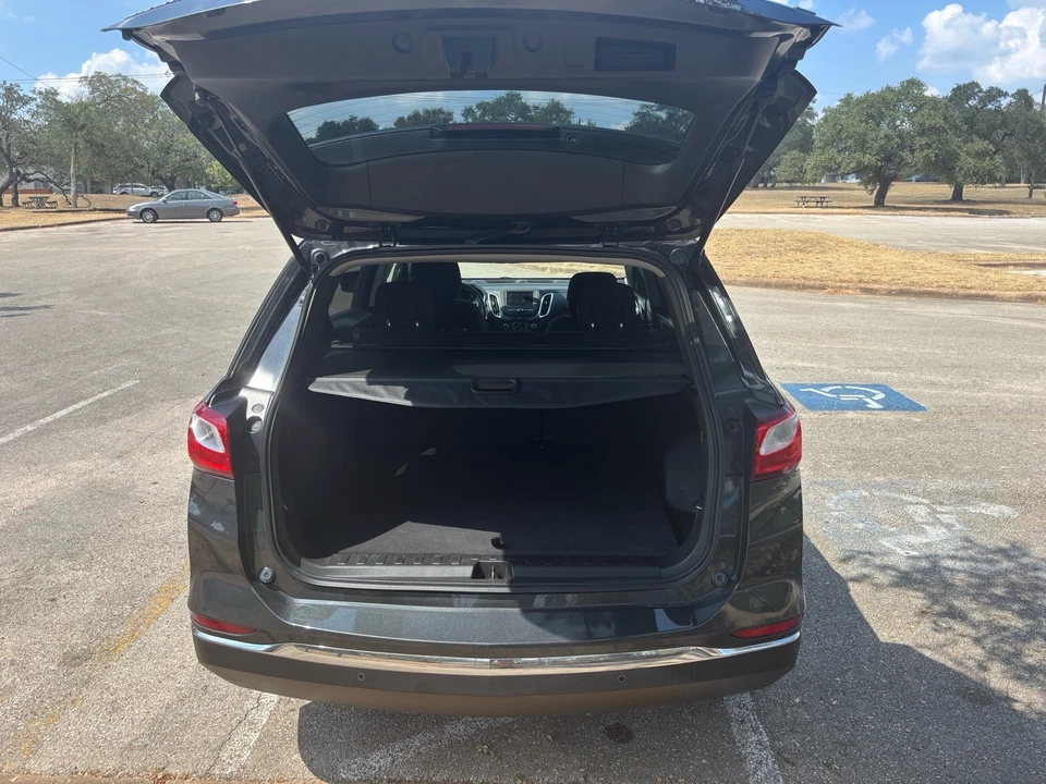 2020 Chevrolet Equinox - Image 4 of 16