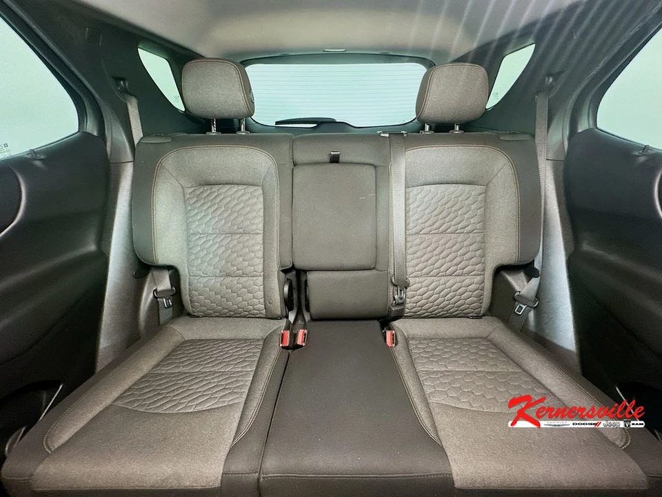 2020 Chevrolet Equinox - Image 13 of 21