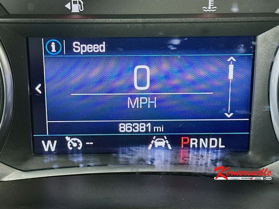 2020 Chevrolet Equinox - Image 15 of 21
