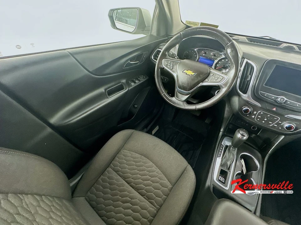 2020 Chevrolet Equinox - Image 9 of 21