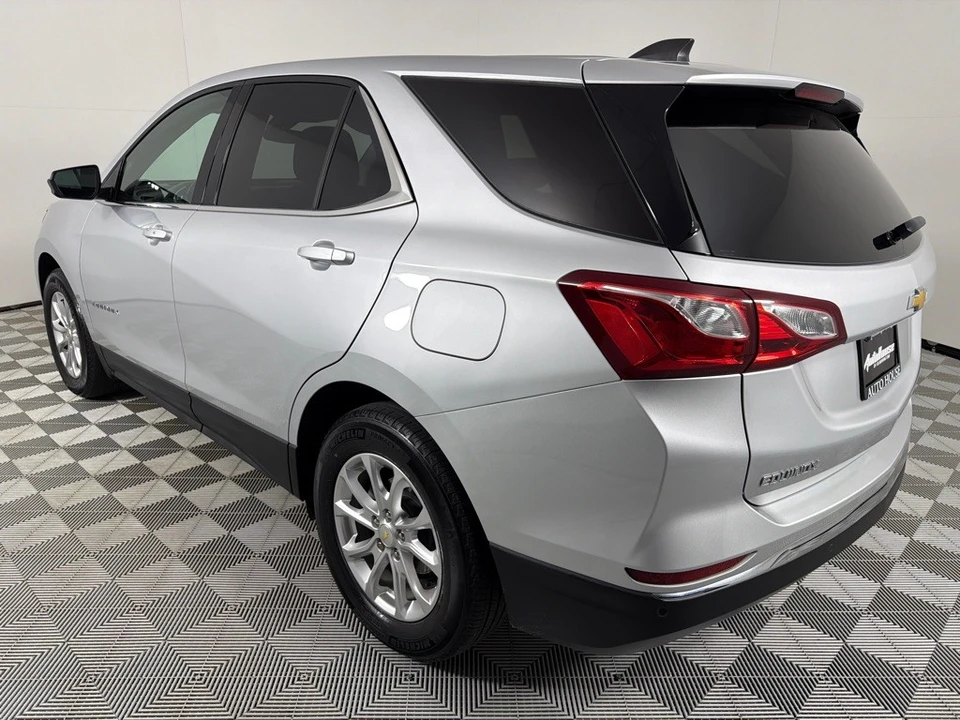 2020 Chevrolet Equinox - Image 6 of 21