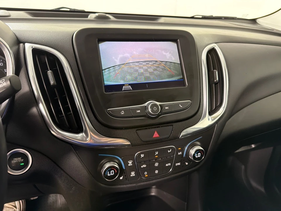 2020 Chevrolet Equinox - Image 16 of 21