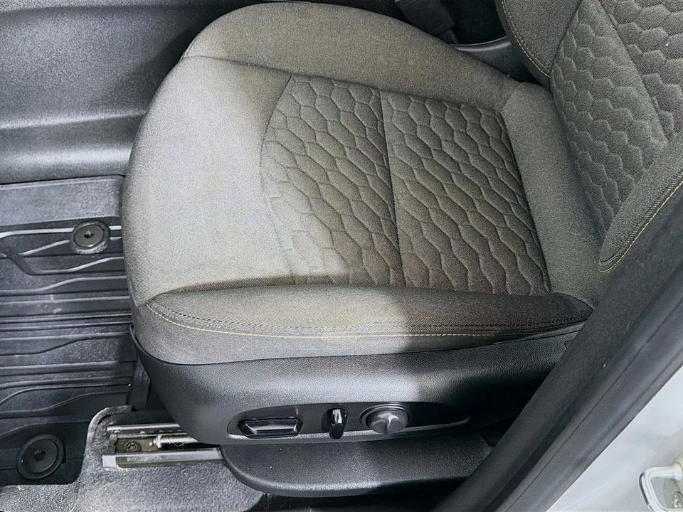 2020 Chevrolet Equinox - Image 21 of 21