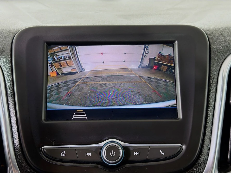 2020 Chevrolet Equinox - Image 17 of 21