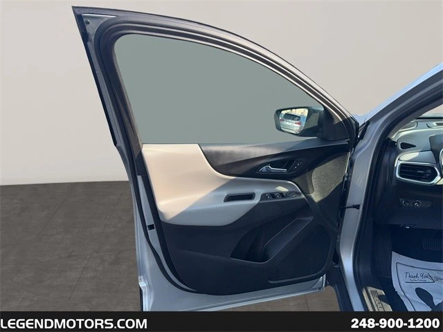 2020 Chevrolet Equinox - Image 11 of 12
