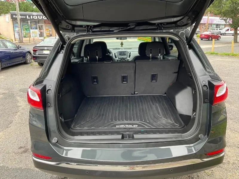 2020 Chevrolet Equinox - Image 9 of 12