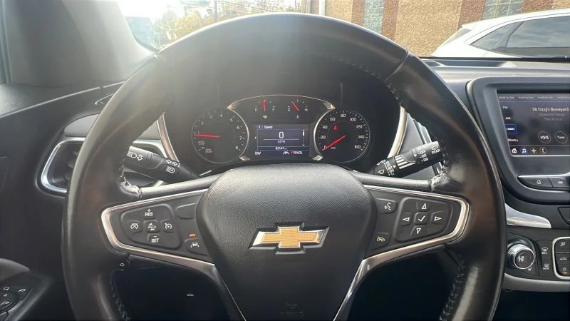 2020 Chevrolet Equinox - Image 11 of 12