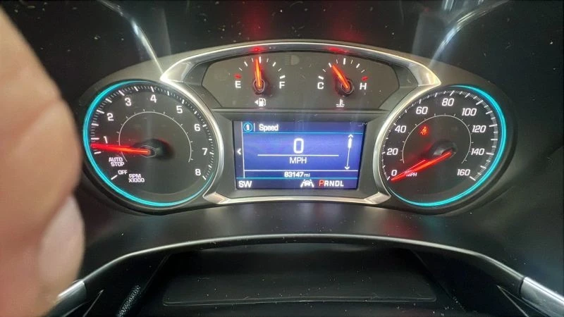 2020 Chevrolet Equinox - Image 10 of 12