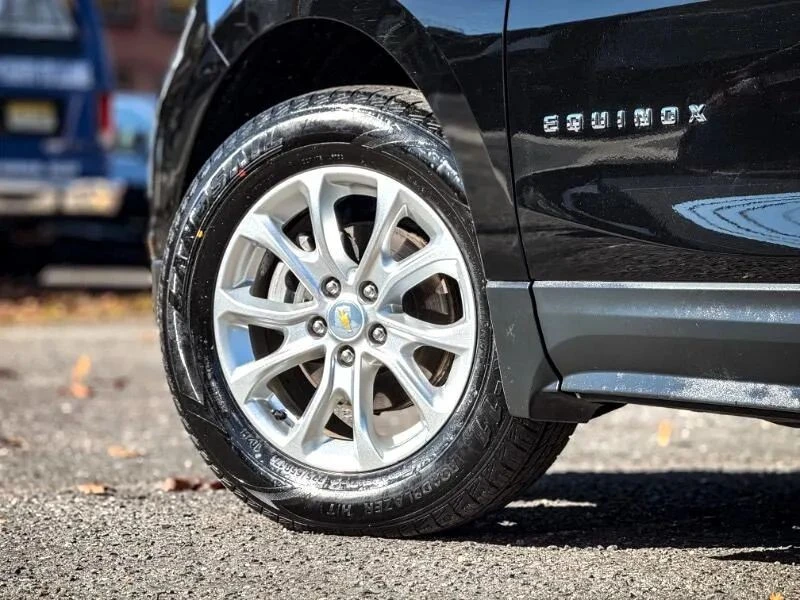 2020 Chevrolet Equinox - Image 11 of 12