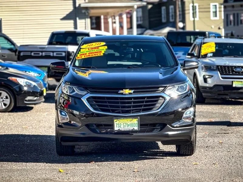 2020 Chevrolet Equinox - Image 2 of 12