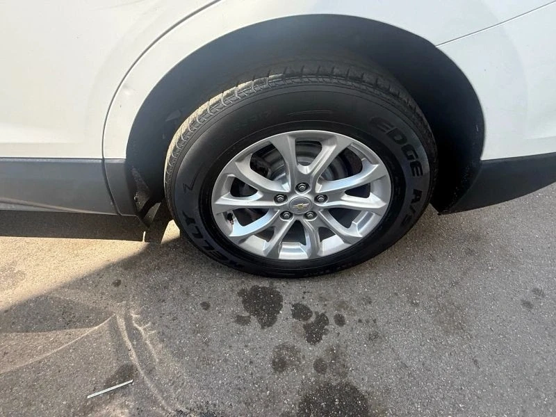 2020 Chevrolet Equinox - Image 9 of 12