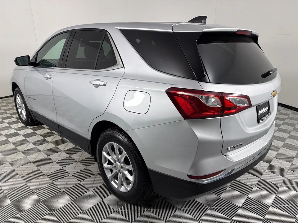 2020 Chevrolet Equinox - Image 8 of 12
