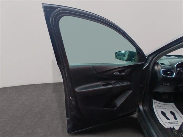 2020 Chevrolet Equinox - Image 11 of 12
