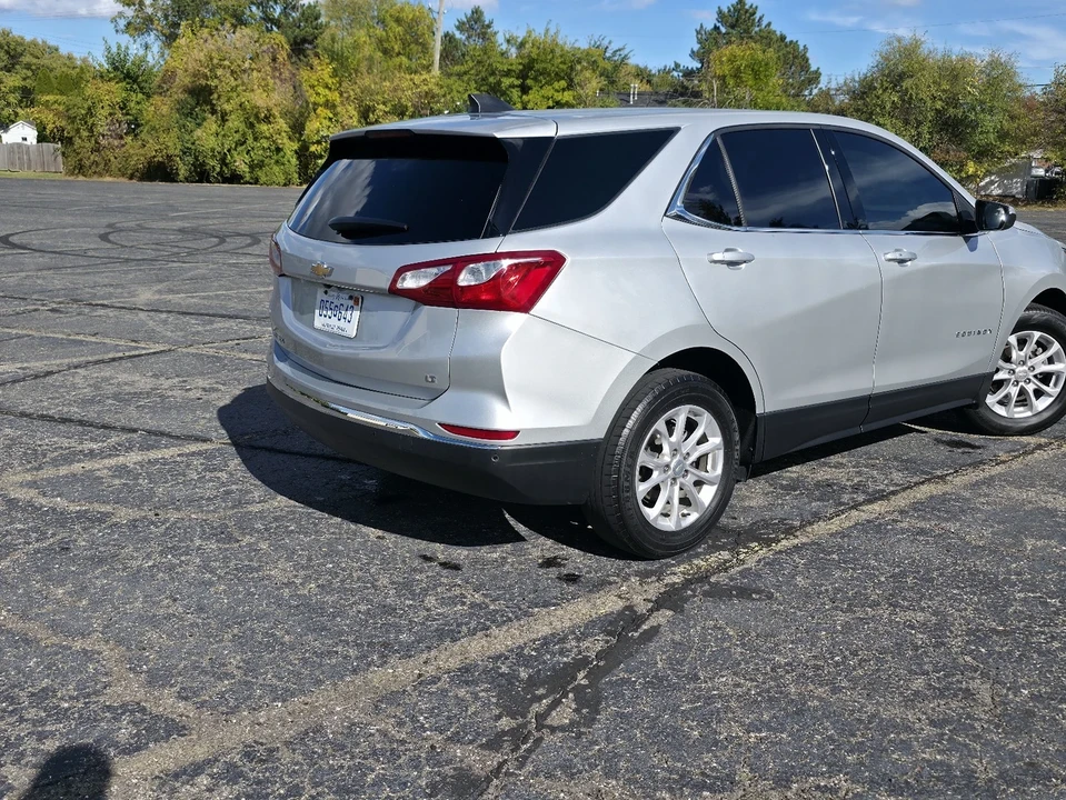 2020 Chevrolet Equinox - Image 7 of 18