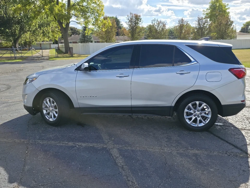 2020 Chevrolet Equinox - Image 4 of 18