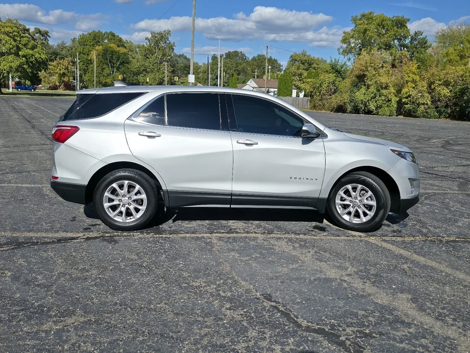 2020 Chevrolet Equinox - Image 8 of 18