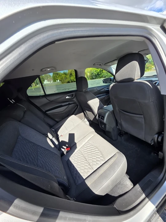 2020 Chevrolet Equinox - Image 14 of 18
