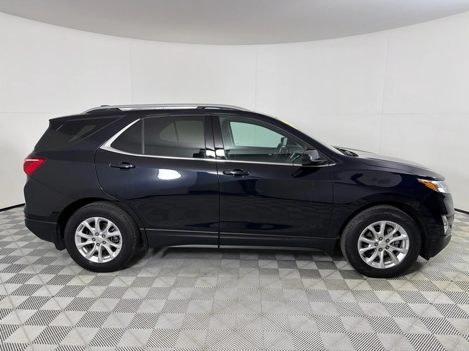 2020 Chevrolet Equinox - Image 4 of 12
