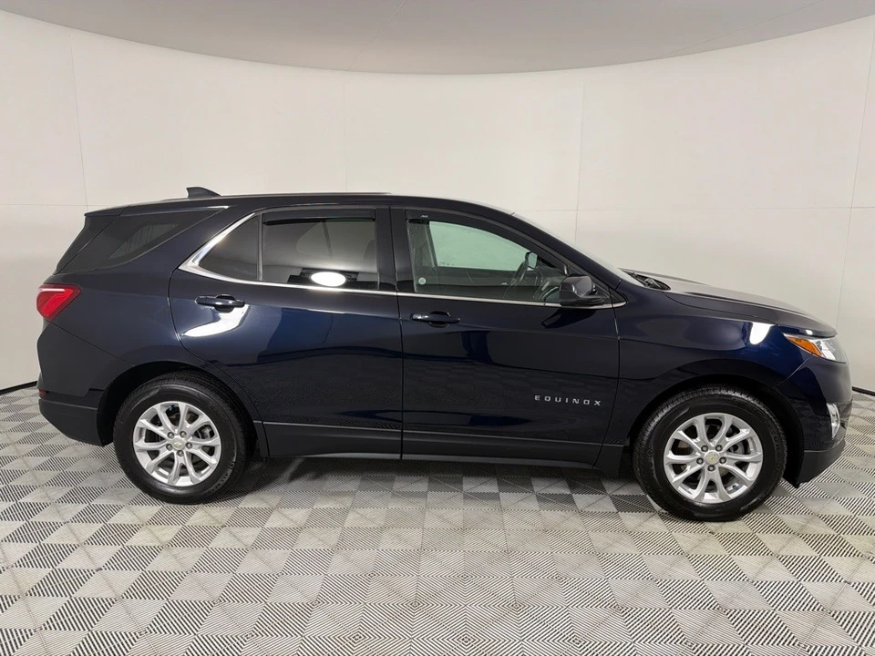 2020 Chevrolet Equinox - Image 4 of 12