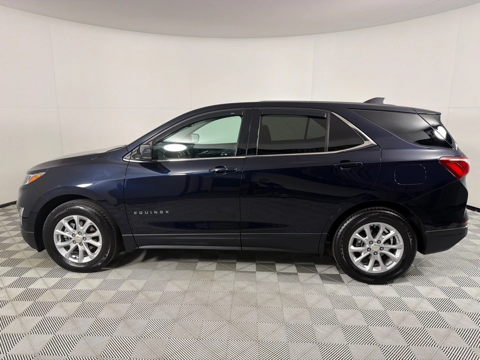 2020 Chevrolet Equinox - Image 8 of 12