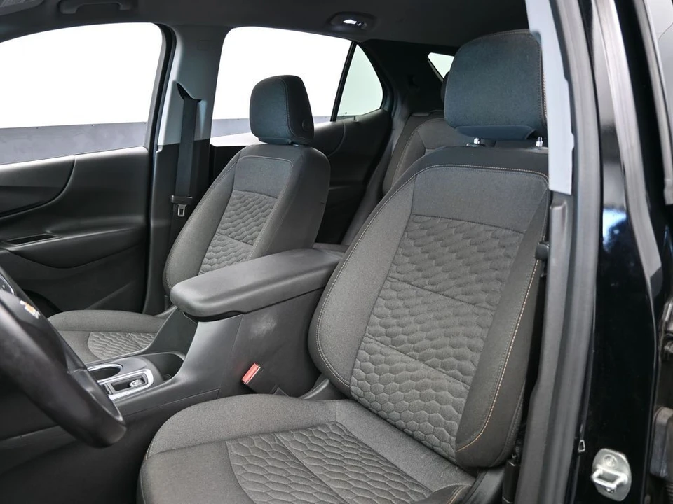 2020 Chevrolet Equinox - Image 10 of 12