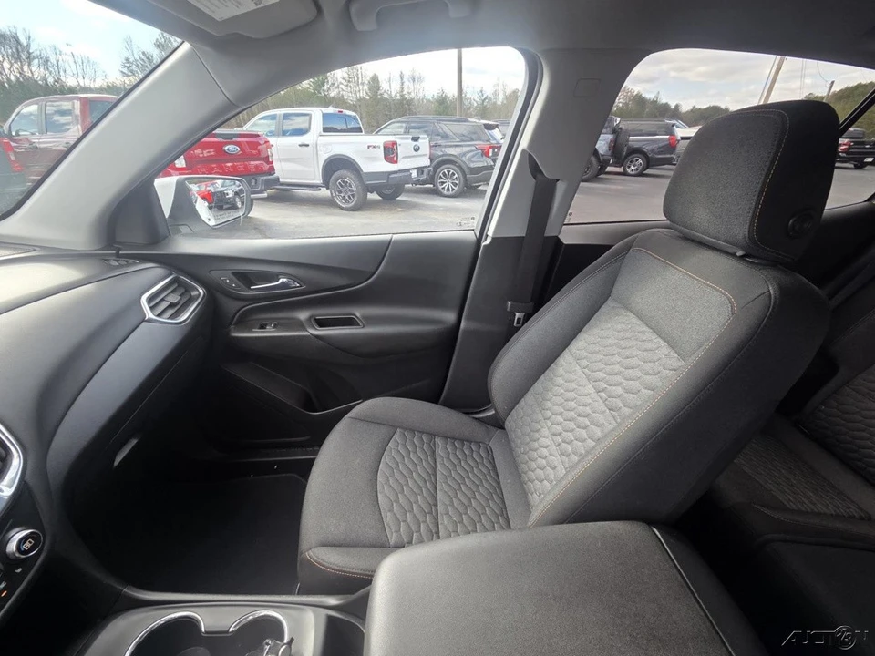 2020 Chevrolet Equinox - Image 5 of 21