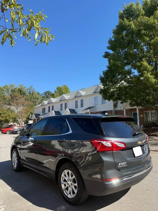 2020 Chevrolet Equinox - Image 6 of 11