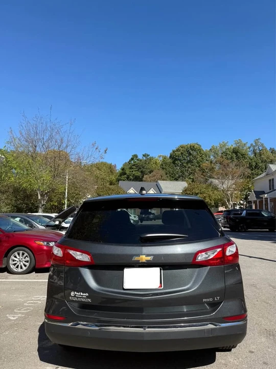 2020 Chevrolet Equinox - Image 4 of 11