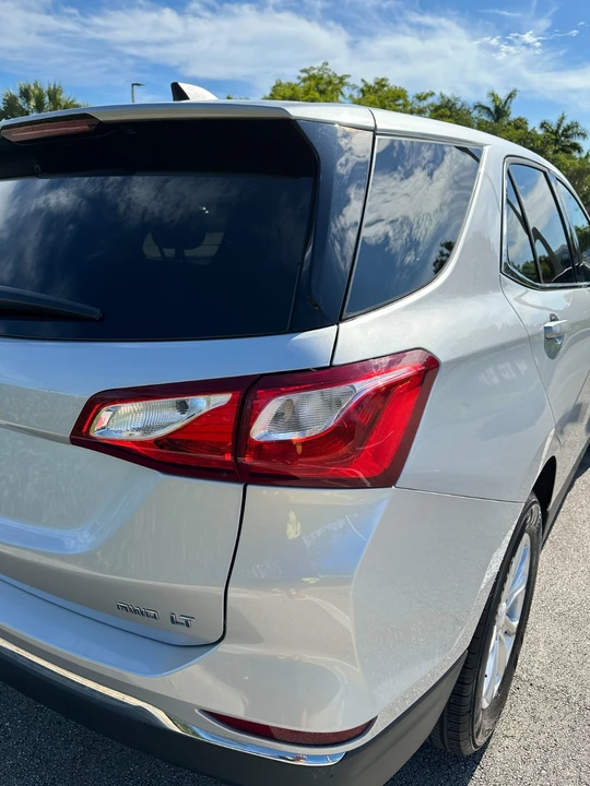 2020 Chevrolet Equinox - Image 17 of 21