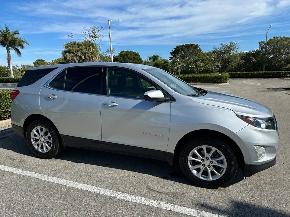 2020 Chevrolet Equinox - Image 10 of 21