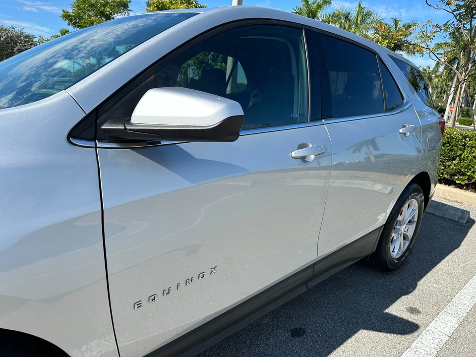 2020 Chevrolet Equinox - Image 15 of 21