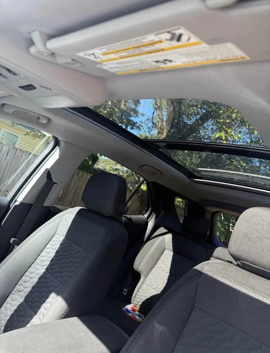 2020 Chevrolet Equinox - Image 9 of 14
