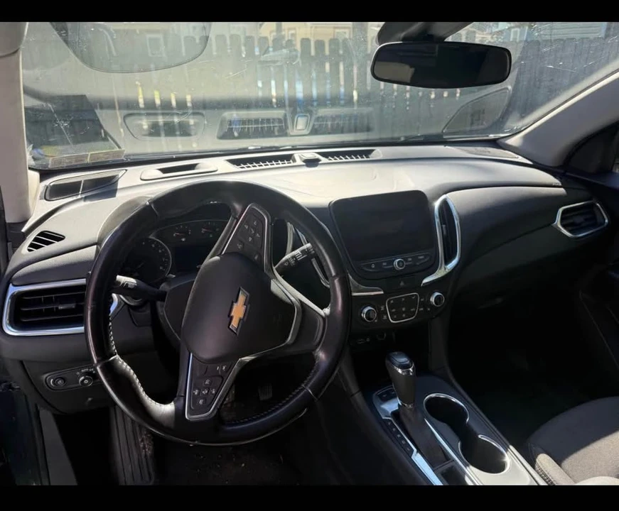 2020 Chevrolet Equinox - Image 8 of 14