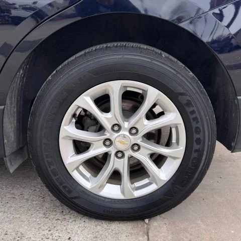 2020 Chevrolet Equinox - Image 8 of 16