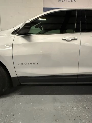 2020 Chevrolet Equinox - Image 10 of 21