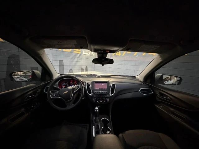 2020 Chevrolet Equinox - Image 17 of 20