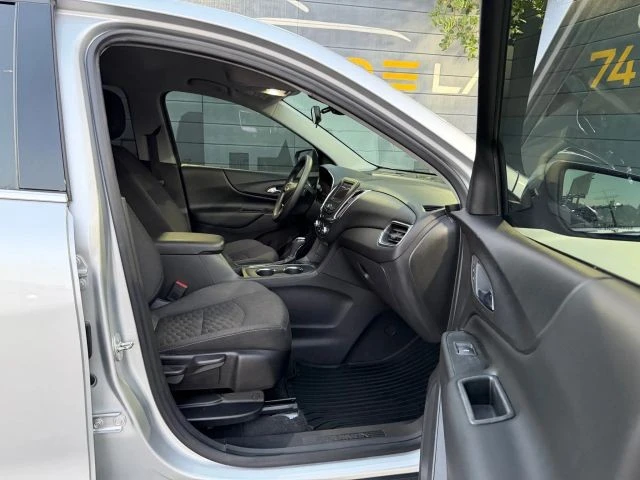 2020 Chevrolet Equinox - Image 13 of 20