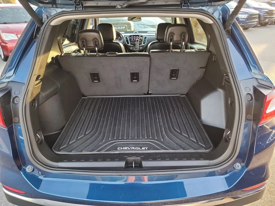 2020 Chevrolet Equinox - Image 8 of 12