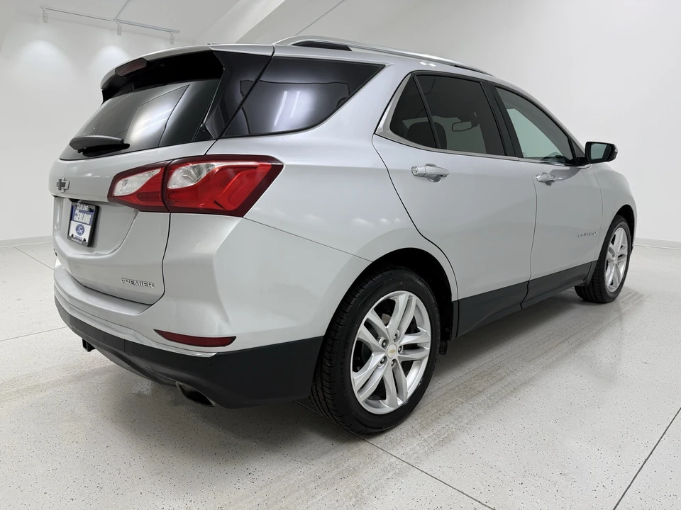 2020 Chevrolet Equinox - Image 8 of 21