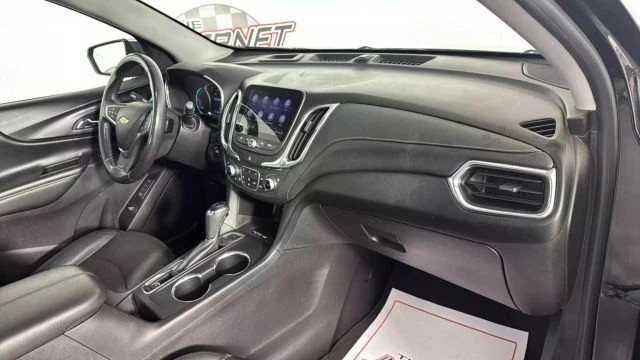 2020 Chevrolet Equinox - Image 13 of 21