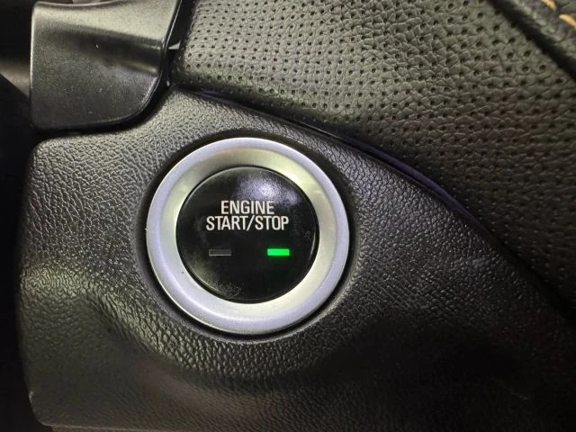 2020 Chevrolet Equinox - Image 17 of 21