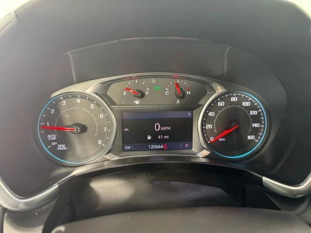 2020 Chevrolet Equinox - Image 14 of 21