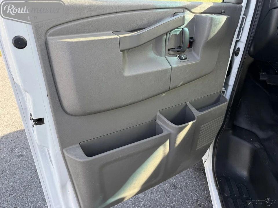 2020 Chevrolet Express - Image 11 of 12