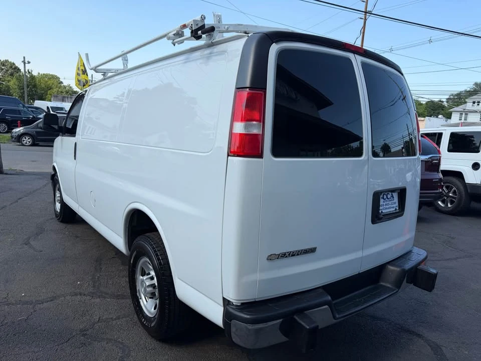 2020 Chevrolet Express - Image 6 of 17