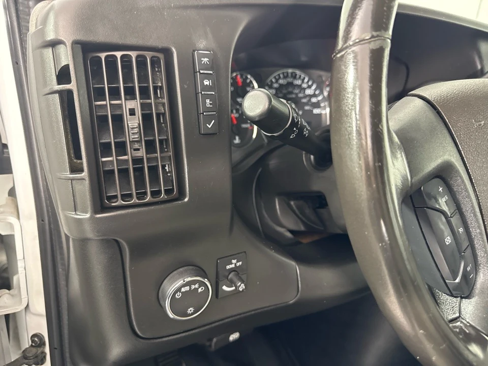 2020 Chevrolet Express - Image 12 of 12