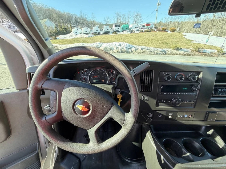 2020 Chevrolet Express - Image 18 of 20