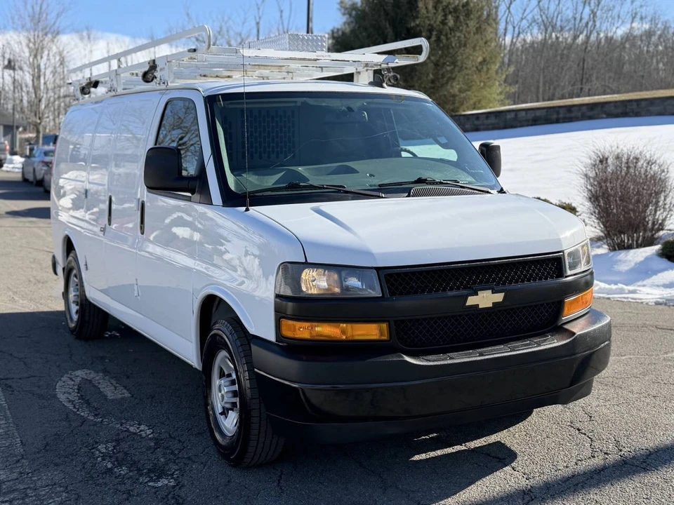2020 Chevrolet Express - Image 4 of 20