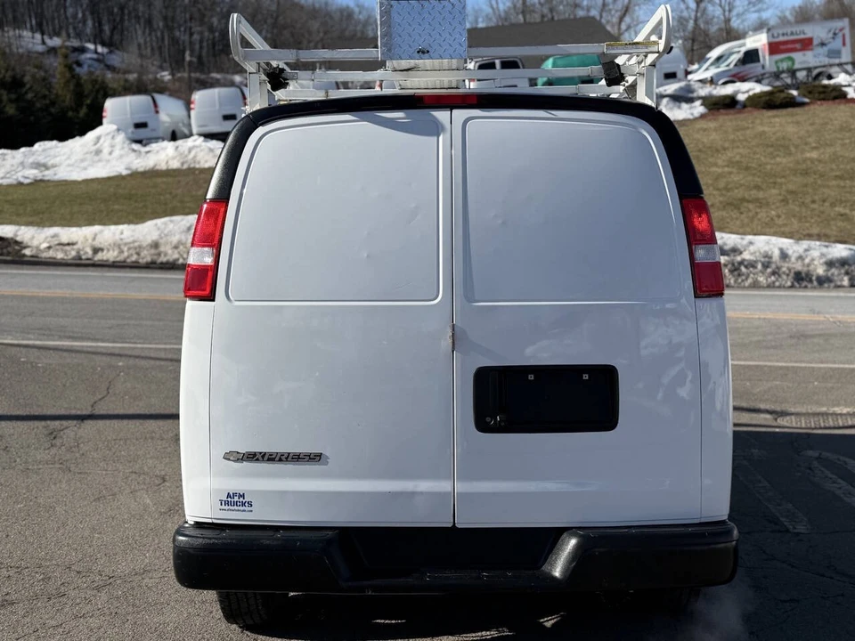 2020 Chevrolet Express - Image 8 of 20